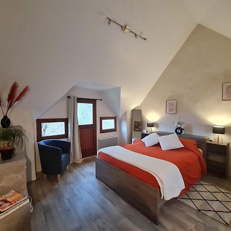 Manoir De La Coudre Hotel Changé Екстериор снимка